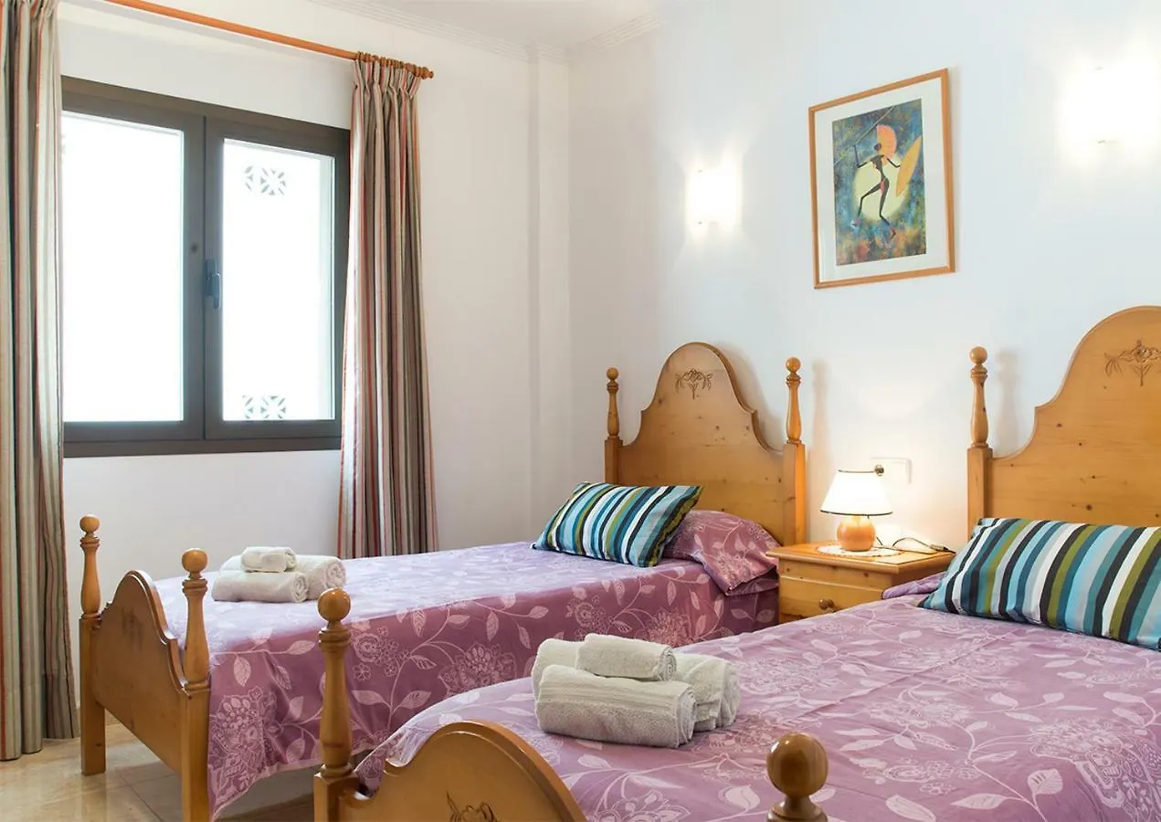 Apartamentos Vista Al Puerto Cala Figuera  Spain