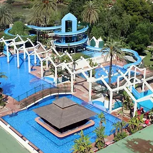 https://vive-estudio-benal-beach-319.es-andalucia.com